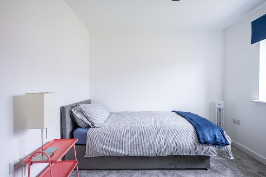 Cosy 3 Bed Near Beaches, Cardiff & Brecon Beacons Coity Luaran gambar