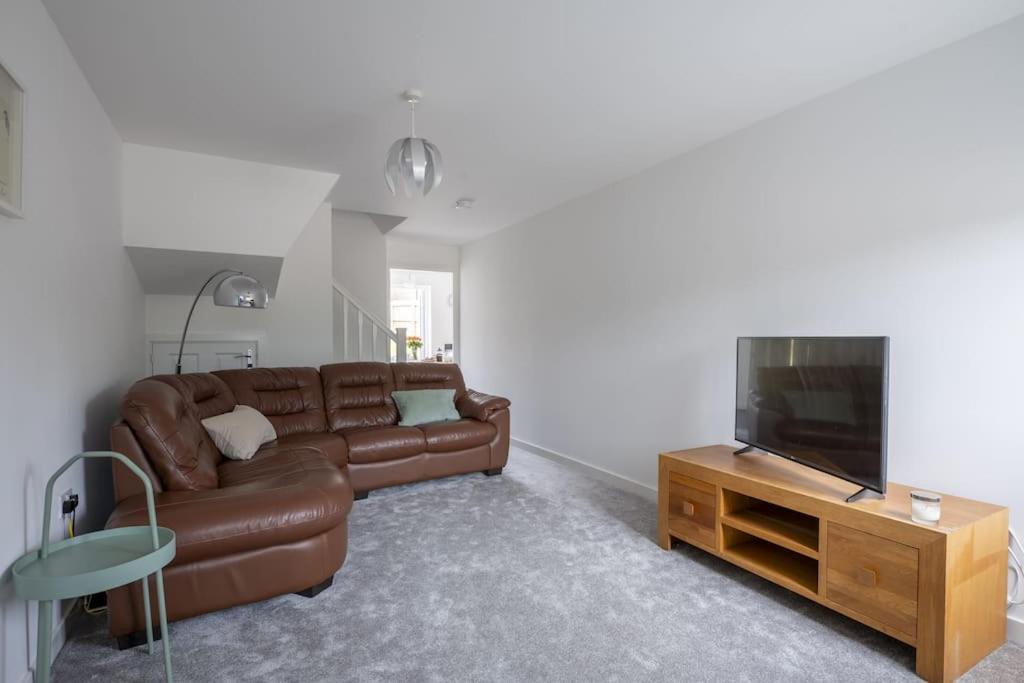 Cosy 3 Bed Near Beaches, Cardiff & Brecon Beacons Coity Luaran gambar